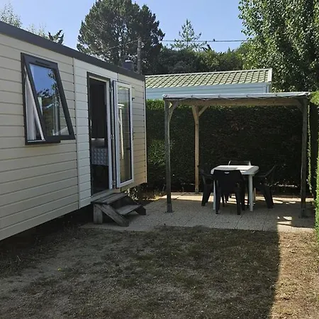 Kemp Mobil-home Avec Terrasse A Pour 3 Pers. - Api-1-52-605 Notre-Dame-de-Monts