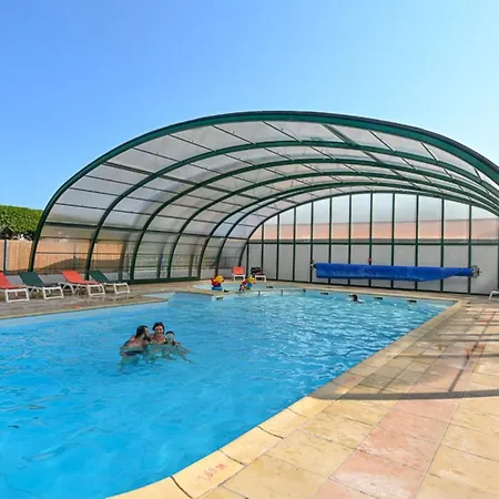 Mobil-home Avec Terrasse A Pour 3 Pers. - Api-1-52-605