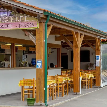 营地 Mobil-home Avec Terrasse A Pour 3 Pers. - Api-1-52-605 *