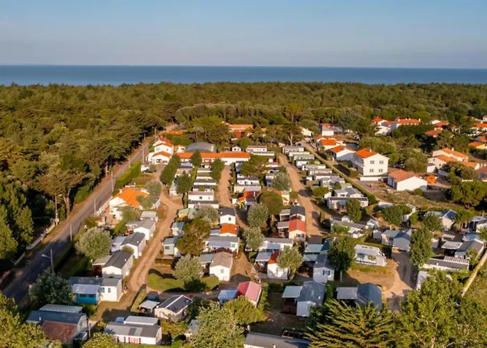 Mobil-home Avec Terrasse A Pour 3 Pers. - Api-1-52-605 营地 山地圣母村