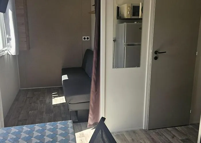 营地 Mobil-home Avec Terrasse A Pour 3 Pers. - Api-1-52-605 山地圣母村