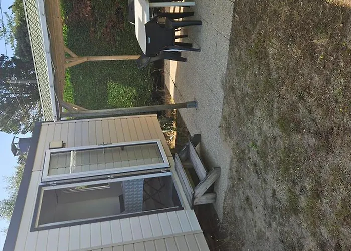 Mobil-home Avec Terrasse A Pour 3 Pers. - Api-1-52-605 营地 *