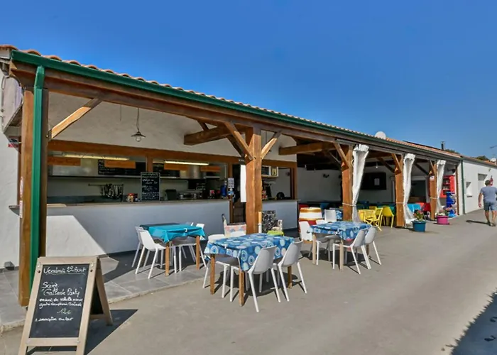 营地 Mobil-home Avec Terrasse A Pour 3 Pers. - Api-1-52-605 山地圣母村