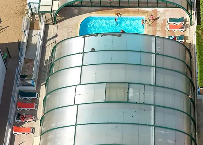 营地 Mobil-home Avec Terrasse A Pour 3 Pers. - Api-1-52-605 *