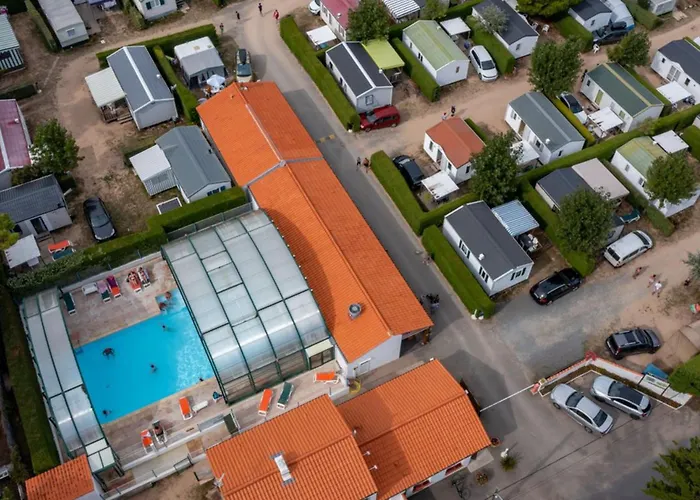 营地 Mobil-home Avec Terrasse A Pour 3 Pers. - Api-1-52-605